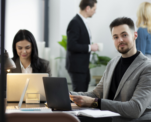 Creación de empresas | iPimes Creamos su empresa o sociedad en sólo 24 horas a partir de 350€, llaves en mano, con servicio de notaría y Registro Mercantil incluidos.